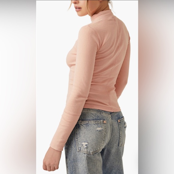 Free People Rickie Long Sleeve Top Soft Pink - Picture 2 of 3